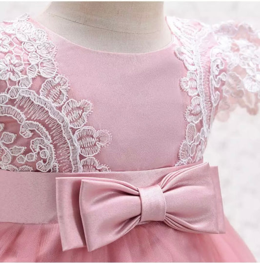 Lacey Dress (Baby Pink)